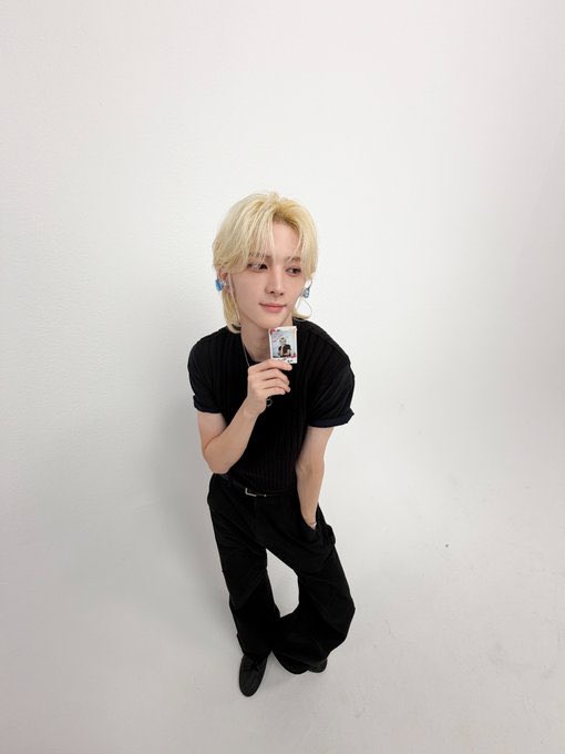 mo0oo0z's tweet photo. 아기들.....🫳🫳🫳🫳🫳🫳🫳🫳🫳 https://t.co/lLNpy0V5xN