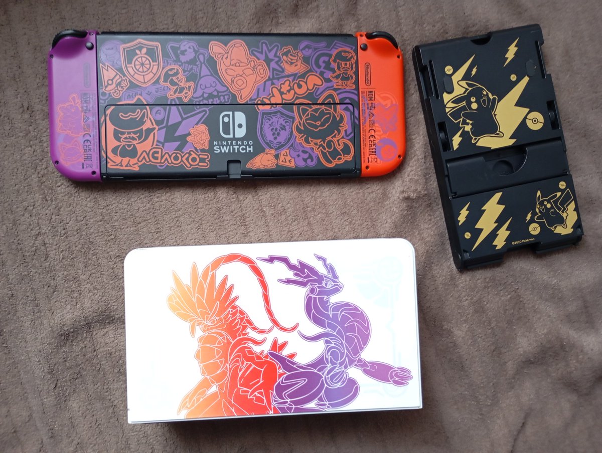 EterhiaVRC's tweet photo. Got my Switch OLED ! 😻 https://t.co/whYBmAyNtT