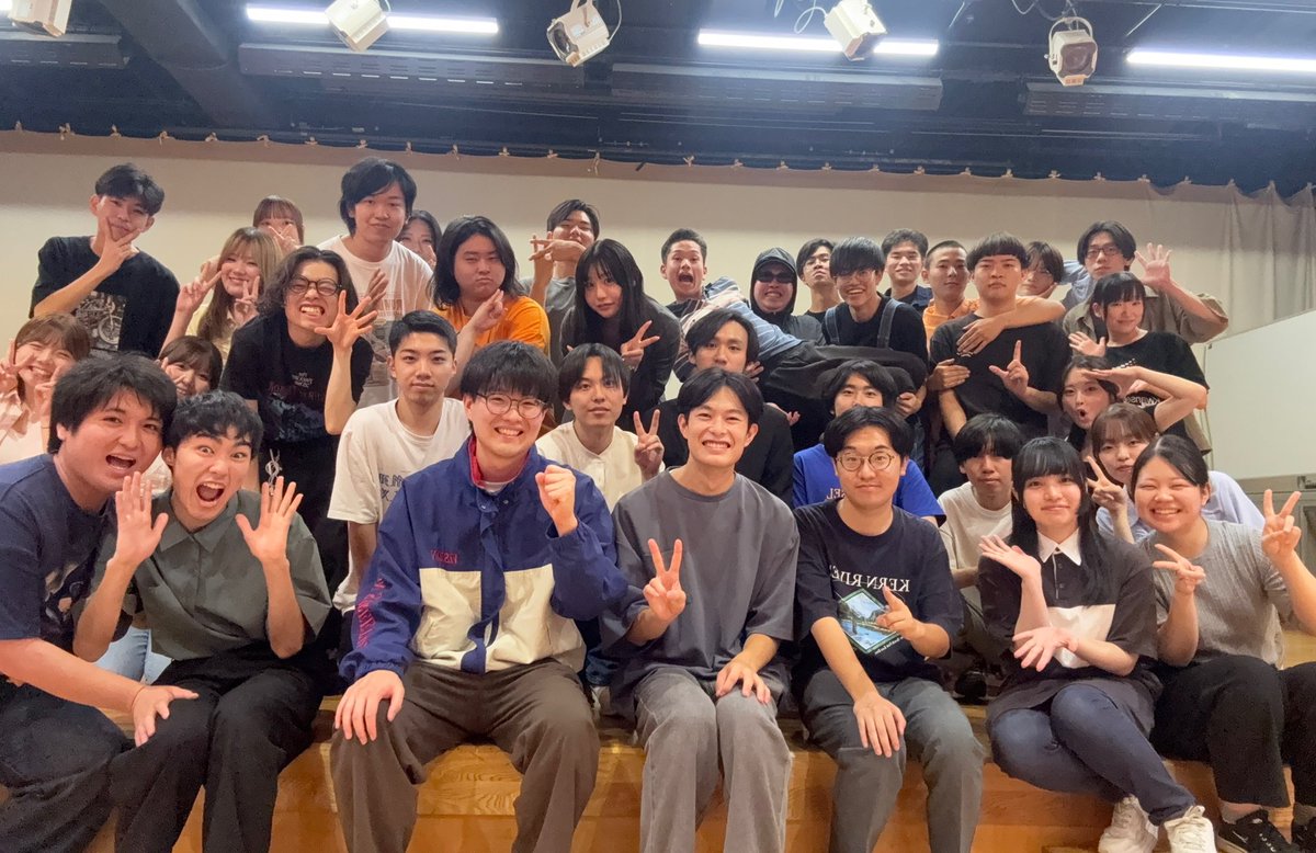 kg_theater's tweet photo. 龍谷大 ボノプラ×関学THEATER合同ライブ『龍は月を喰らう』終演しました🐉🌙

ボノプラ初の合同ライブを、THEATERと共に開催できたことを大変光栄に思います！✨

次回のTHEATERライブは
🗓9/25（金）
📍アクタ西宮東館6F大講義室
を予定しています！
ぜひお越しください😉✨ https://t.co/HbwR0F4QWR
