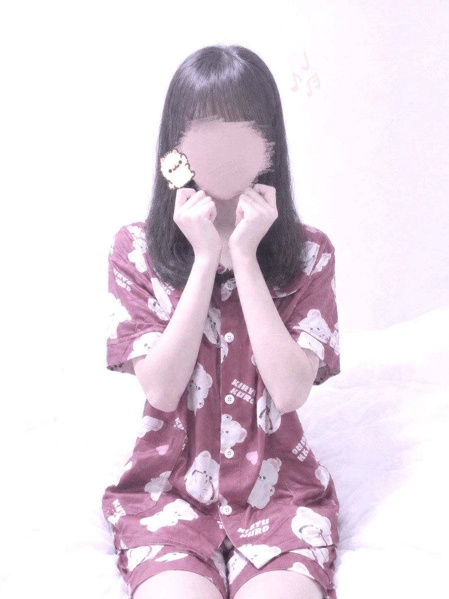 kk_rian1's tweet photo. 요즘잘자쿠냥이🌙💤 https://t.co/bV40stOCMY