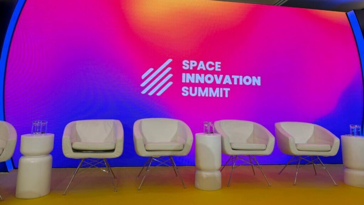 SpaceWatchGL tweet picture