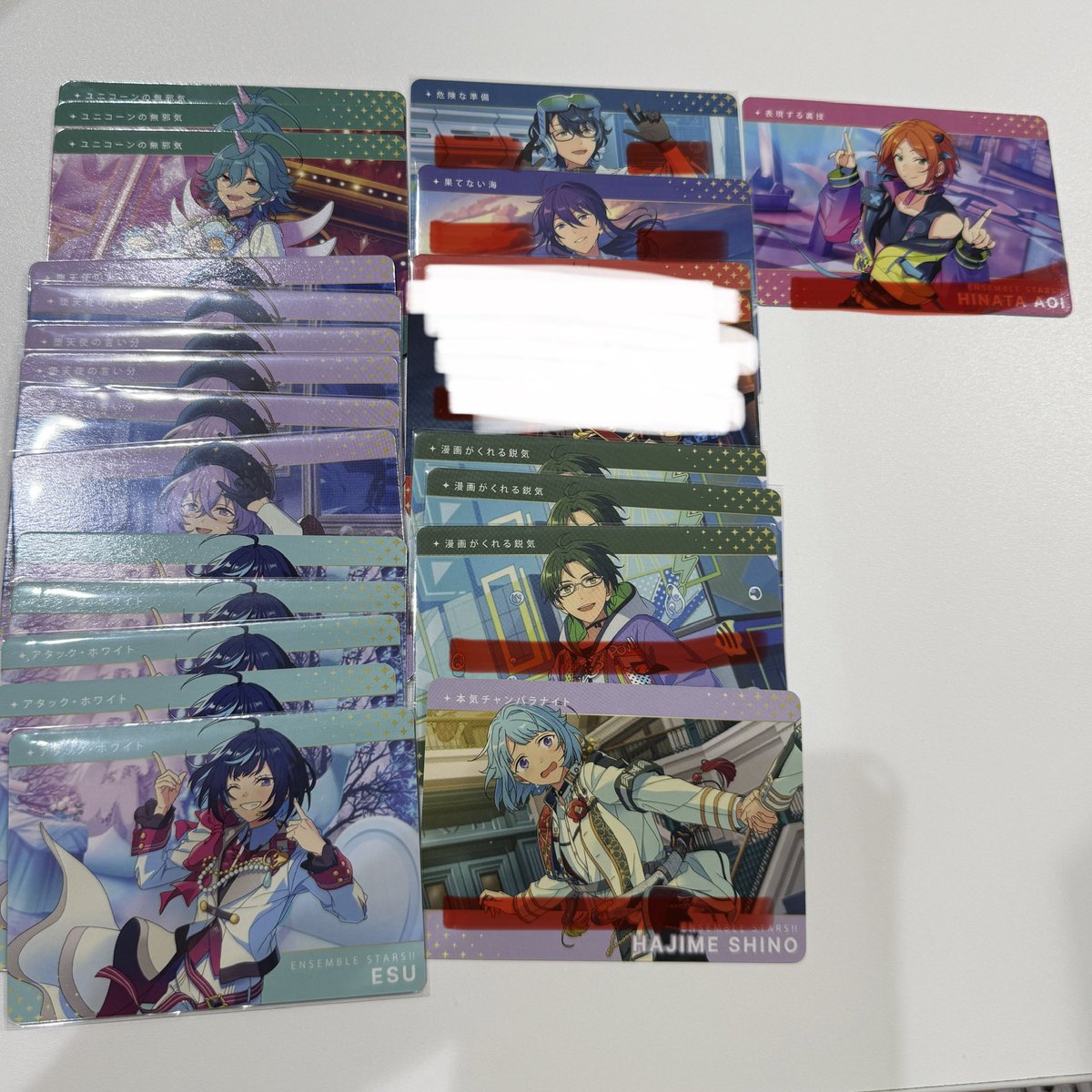nikoniko11283's tweet photo. 【交換 譲渡】あんスタ カードダス 
出)
Rスバル、アドニス、颯馬、エス、☆泉、☆日和、☆凛月、なずなN画像参照

求)
画像4枚目
定価＋送料
Rの譲渡は☆⇒Nから11枚(半数こちら任意指定)
          その他⇒5枚 抱合せ

札幌大通り手渡し
郵送【5点以上の交換or譲渡のみ】
友人分も含んでおります🙇‍♂️ https://t.co/zoGZFUdFQw