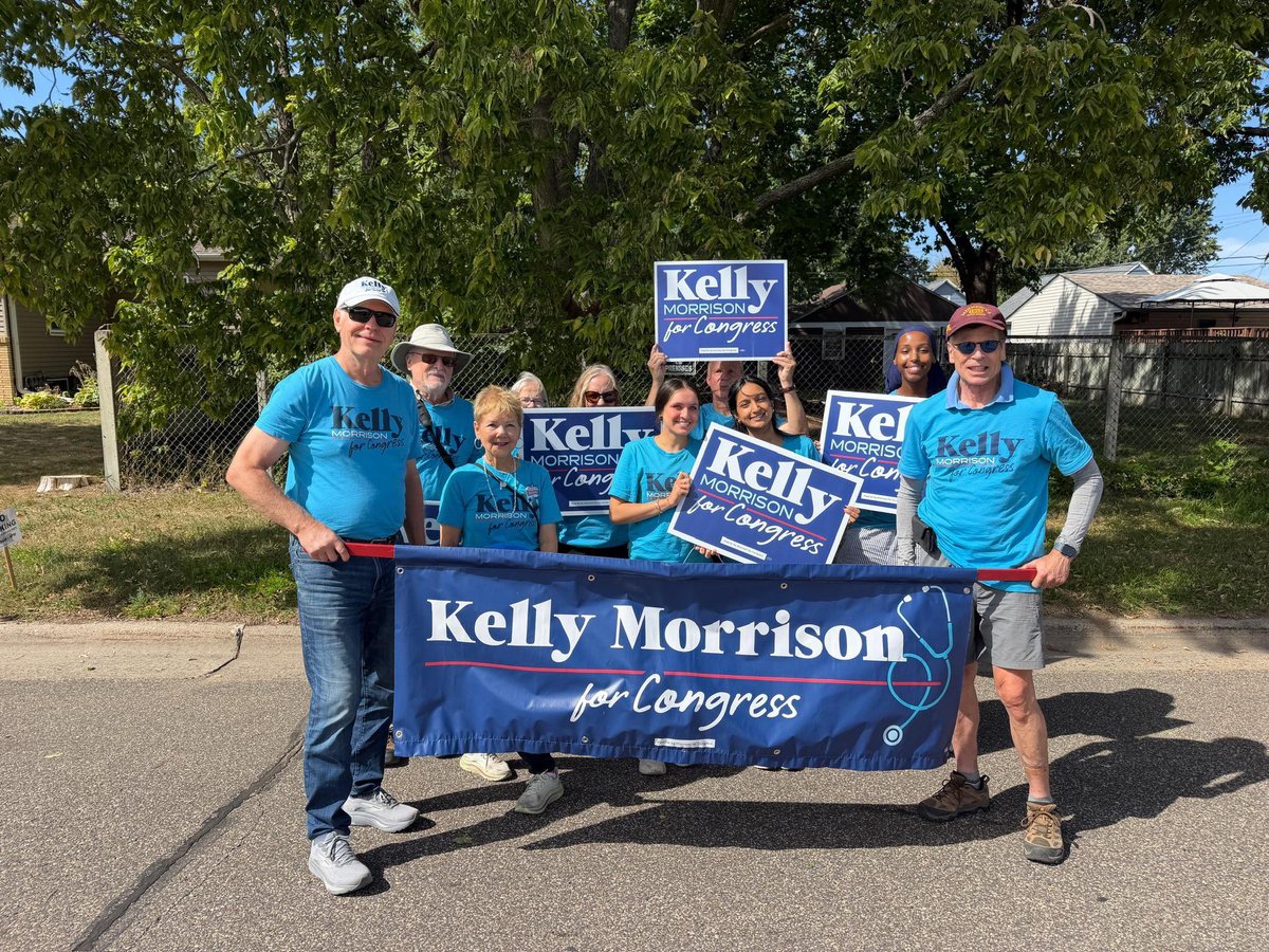 Morrison4MN's tweet photo. Team Kelly had a blast at the Osseo Lions Roar and JJ Hill Day parades this weekend! 💙🎉 https://t.co/j3cxbeOGsZ