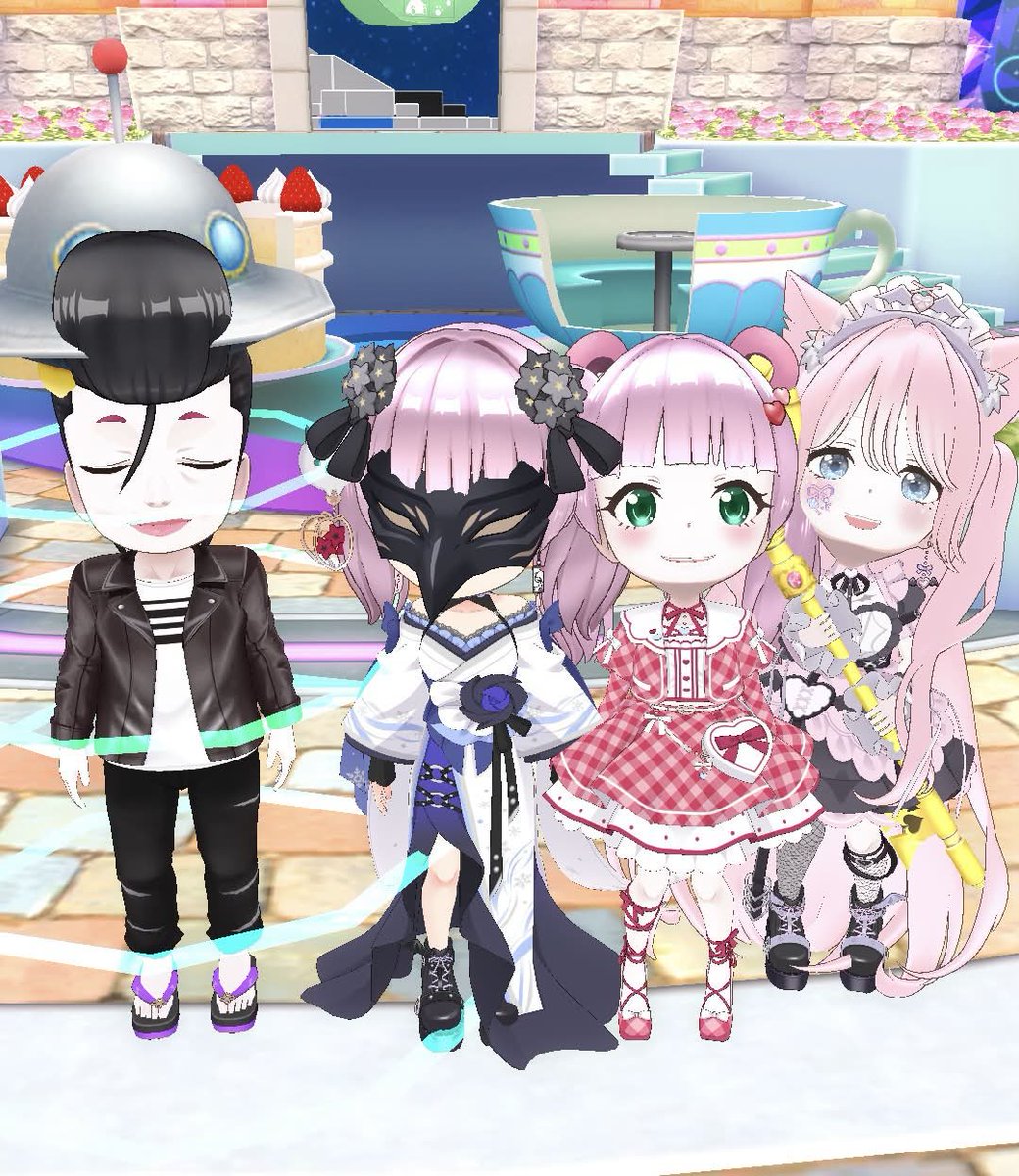 sukinahitog's tweet photo. 宇宙人が好みの女3人を母星に連れ帰る様子 https://t.co/nllpcNcznA