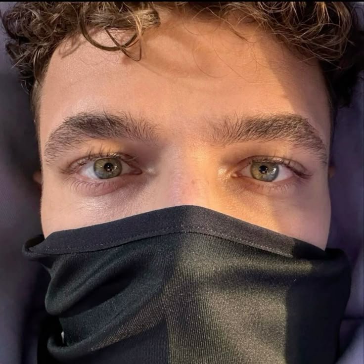 arvidsnoopy's tweet photo. I love his eyes so much https://t.co/YU1h9T99iN