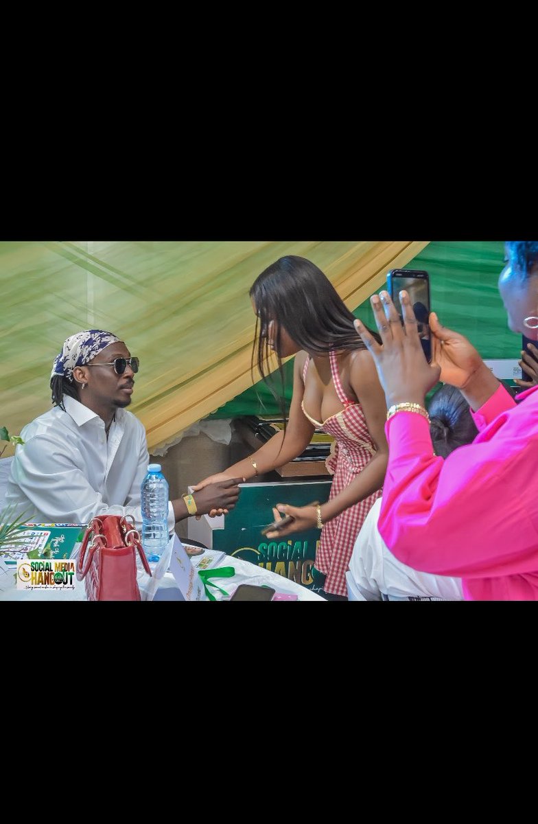 bsmhangout1's tweet photo. From meaningful conversations to genuine connections, the #BodexSocialMediaHangout created an experience that was both impactful and unforgettable.
#BodexExperience #CreativeNetworking #bollo_auto #RutoInHomabay https://t.co/TIYkttg9xu