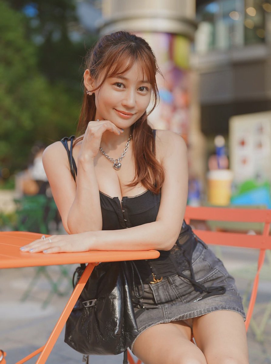 Maccamayuka's tweet photo. single btw ✌️
I’m I your type? https://t.co/RI62Tu5trw