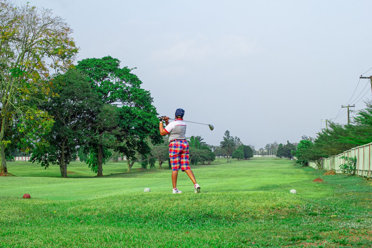 lunasweetjwnadm's tweet photo. I was at the resort course on a moonlit day after breakfast. With a writer, we were welcoming. For pivot, the swing felt open and coordinated. I felt peaceful. #GolfTime #FriendlyRound https://t.co/tbKx2OpQ6G