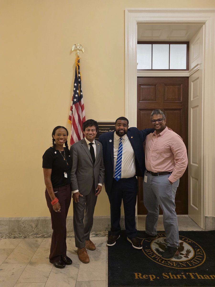 ShriThanedar's tweet photo. I invited Donavan McKinney to my DC office and sat down to plan a smooth transition. I offered full cooperation including transfer of any unresolved case work as of Jan 2nd. I and my staff answered his questions. We will continue this collaboration as often as his team needs. https://t.co/6ePk0Tecz7