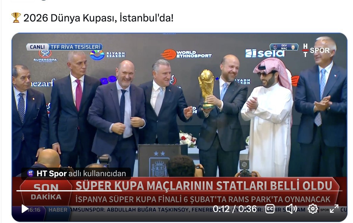 kum_kitabi's tweet photo. Resme bakınca akp iktidarının 16 yıldır Fenerbahçe'ye karşı yaptıkları katliamları ve sarayın takımına çekilecek peşkeşleri görüyorsunuz. Yapı poz. Bur tek ağar eksik. Cemaatin gülleri zaten içlerinde yaşıyor https://t.co/9UYjuNNBik