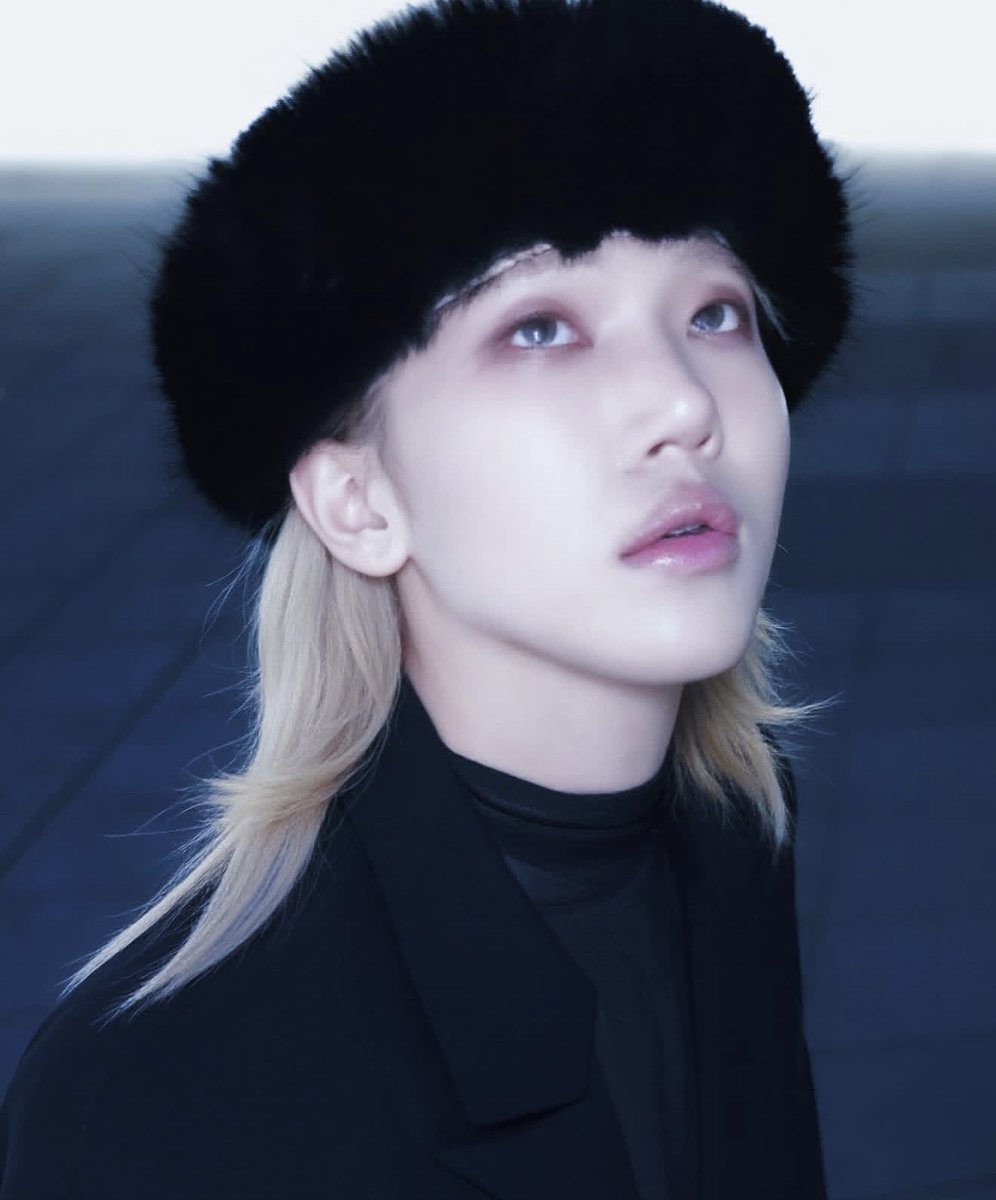 BlackOnTeam's tweet photo. 현진 + 필릭스 비쥬얼이라고 난리난 솔로 아이돌 있거든?! 버블에도 최근에 들어오구 남친같아서 소문 엄청나고있더라구 이미 해외팬은 엄청많아!! 블랙온이라고 하는데 나만알기 아까���서 공개���다 🥹 

https://t.co/Dpxw7PH6qQ https://t.co/N8HYqP6CpW