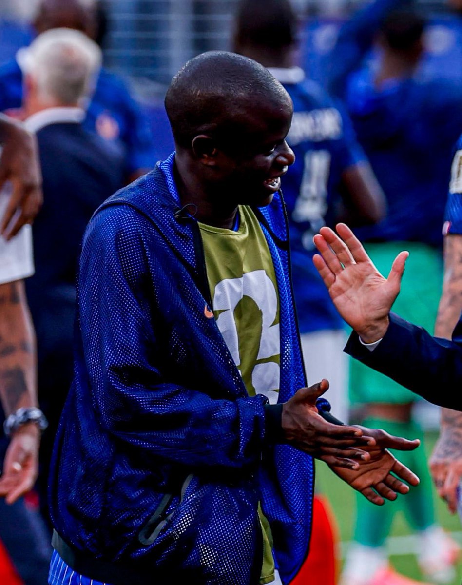 _BeFootball's tweet photo. 🚨 N’GOLO KANTÉ 🇫🇷 NE DEVRAIT PAS CONNAÎTRE LA NOUVELLE ÈRE SOUS ZIDANE. ❌

Merci pour tout N’Golo, t’as été immense, la France ne t’oubliera pas ❤️

(@lequipe) https://t.co/J4fjsNgnjv