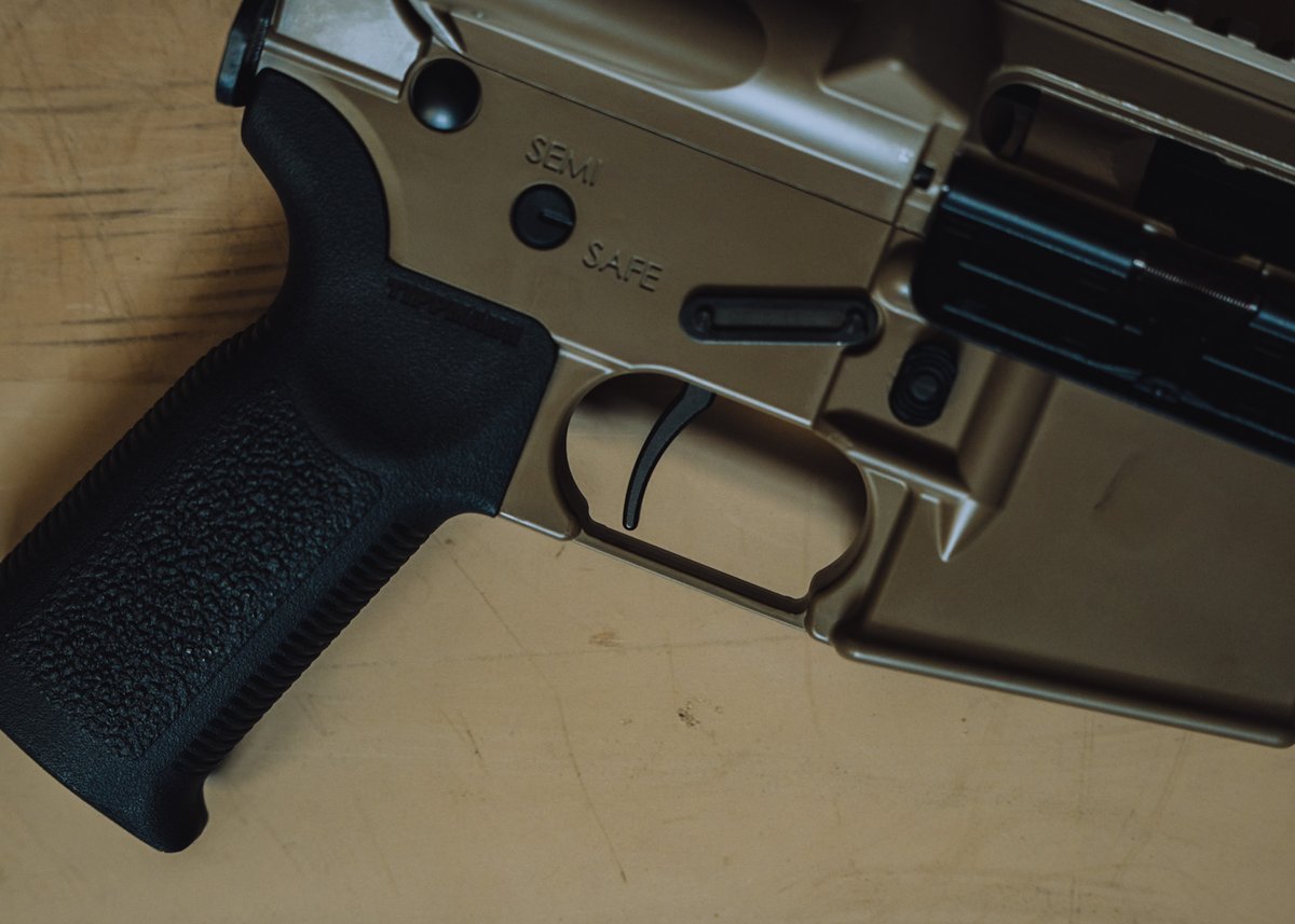 Tippmann_Arms's tweet photo. The difference is in the pull.

A crisp break, zero creep, short reset, and adjustable 2.5–4 lb pull weight make the Curved Match-Speed Trigger an upgrade you’ll notice every time you shoot.

#TippmannArms #MatchSpeedTrigger #M422 #22LR #Rimfire #TriggerUpgrade #MadeInUSA https://t.co/OiaPxb5CTO