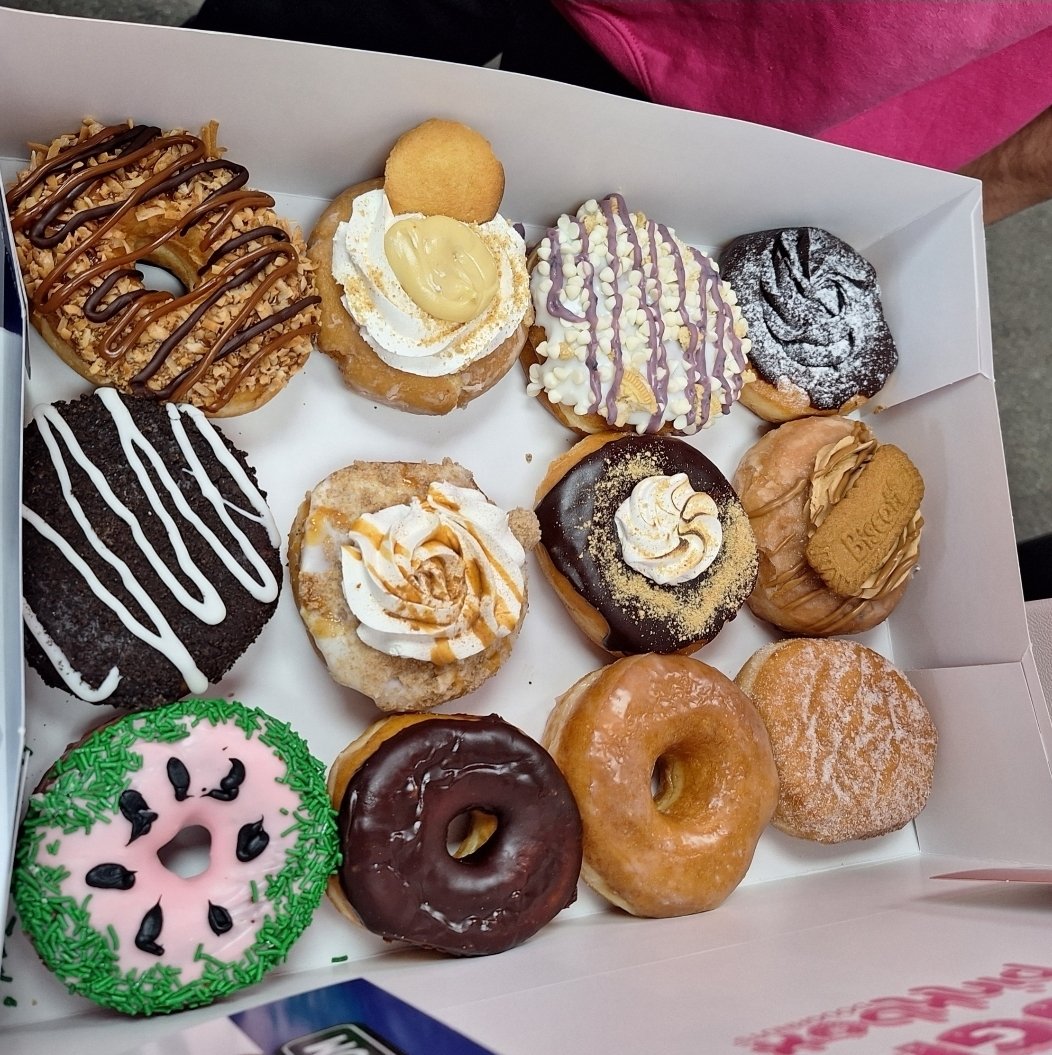 EsentialBenefit's tweet photo. Why get 1, when you can get a dozen, sounds like a win to me!

Speaking of stacking up wins, I'm currently chasing down two massive goals and I could use your magic touch! 

Whether you're backing my journey in the Maxim Big Game contest or rooting for me over in the Derby Creator contest, every single vote means the absolute world to me.

 🏁 Drop your votes here:
https://t.co/ASAzOh1TOb

​Let’s cross that finish line together!
#Essentialbenefits365  #fypシ゚ 
#Maxim #contentcreator #creatorcontest