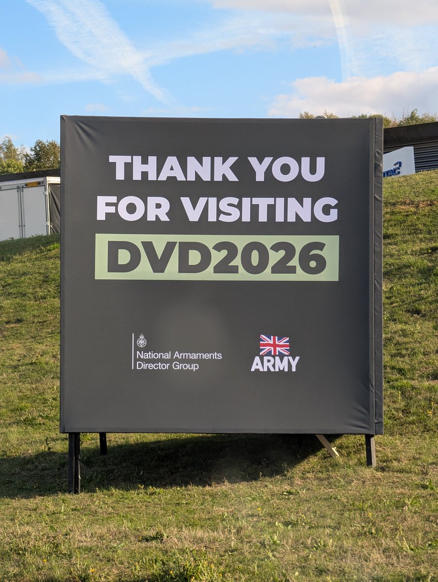 historicfirearm's tweet photo. Had a very good couple of days at #DVD26. Useful chats, knowledge base expanded, and even ran into a few people who read my work or watch my videos which was very cool. https://t.co/Wbl5SHnTmF