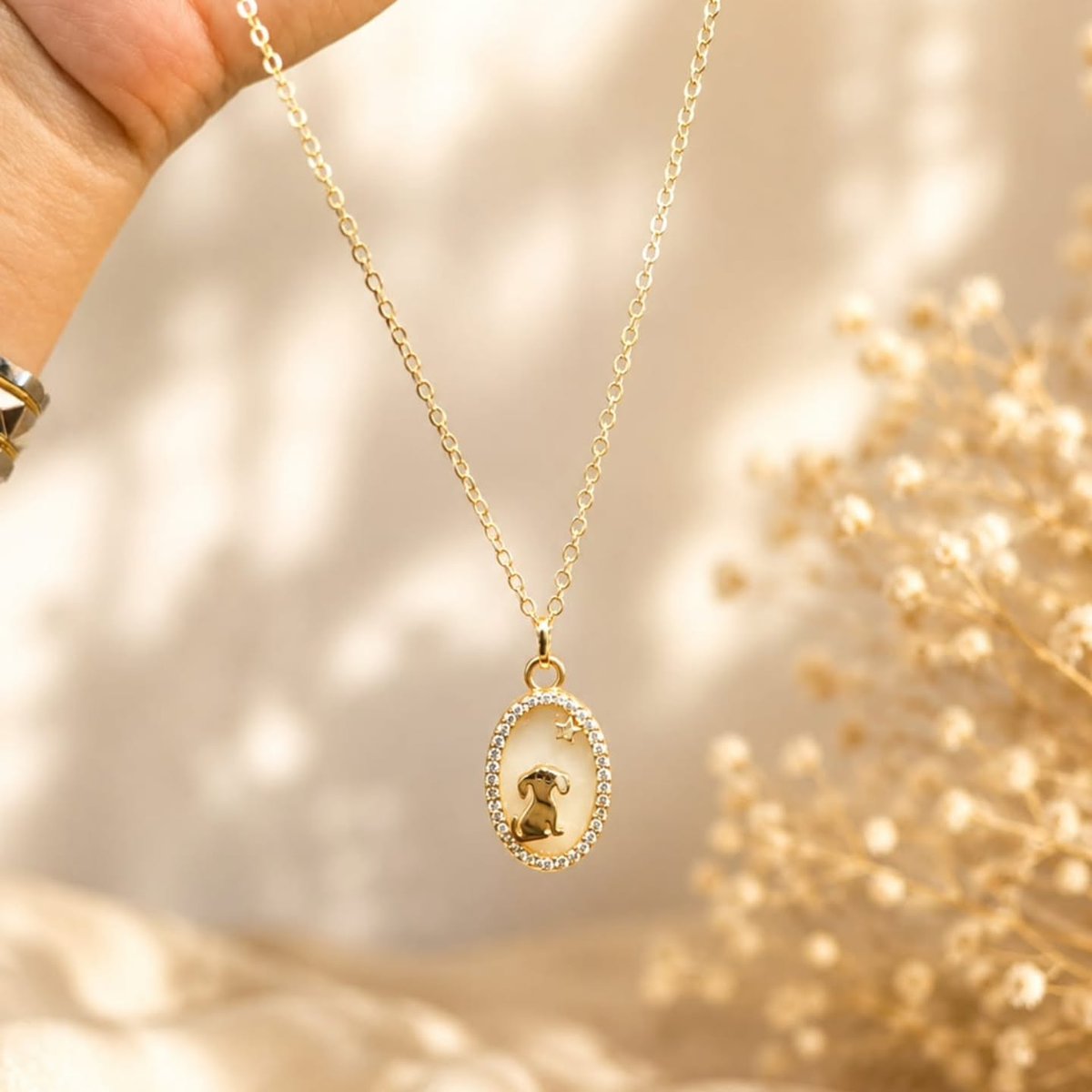 GriceldaRahqe's tweet photo. A delicate detail with a heartwarming meaning. For those who believe true love also has four paws, this pendant is a beautiful way to keep close the ones who are part of your story. Some connections are eternal and deserve to be remembered every https://t.co/e3E41IvaKk