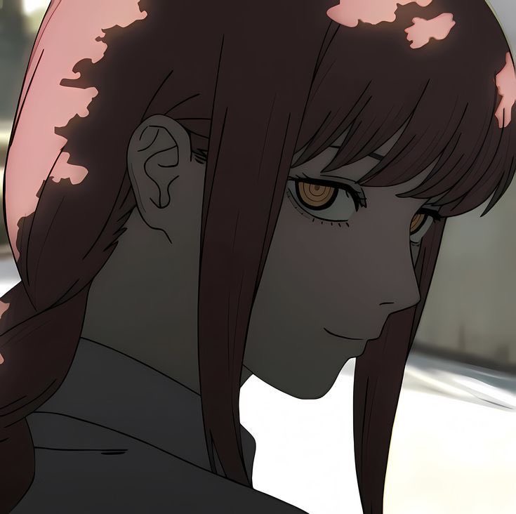 aceneroX's tweet photo. Makima is shown with shadows obscuring her face often. It gives her this uncanny feeling, like something is wrong without ever making her look blatantly evil. Like she’s smiling but it never reaches her eyes. https://t.co/UtOXgJmgEz