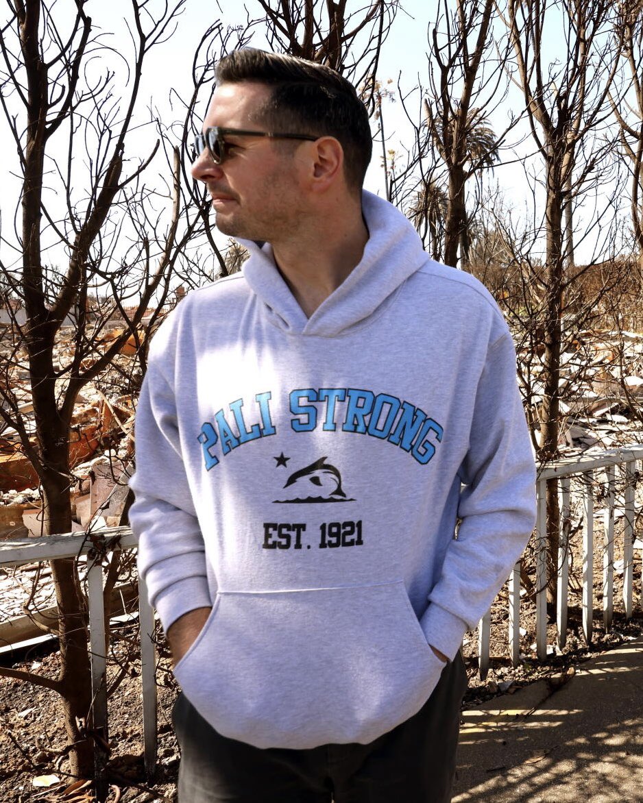 LADEig's tweet photo. JJ Redick lost his home in the 2025 Palisades fire 6 months into the Lakers job. 

On Tuesday he stood at the groundbreaking for the rebuild of the rec center his kids grew up in 💜💛 https://t.co/EhzjrTvGow