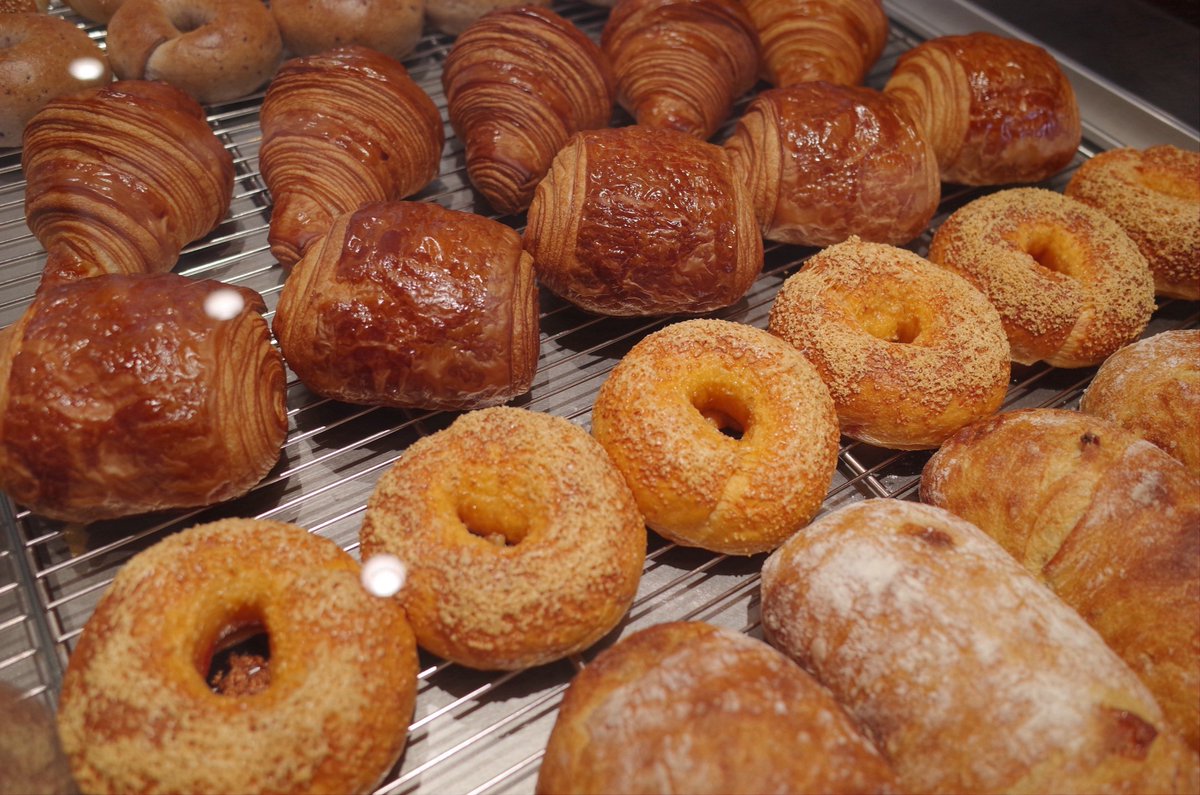 creambebe1's tweet photo. Bite into a warm, buttery croissant fresh from the local bakery—this morning’s simplest joy hits different. https://t.co/dw9IWQ8wNZ