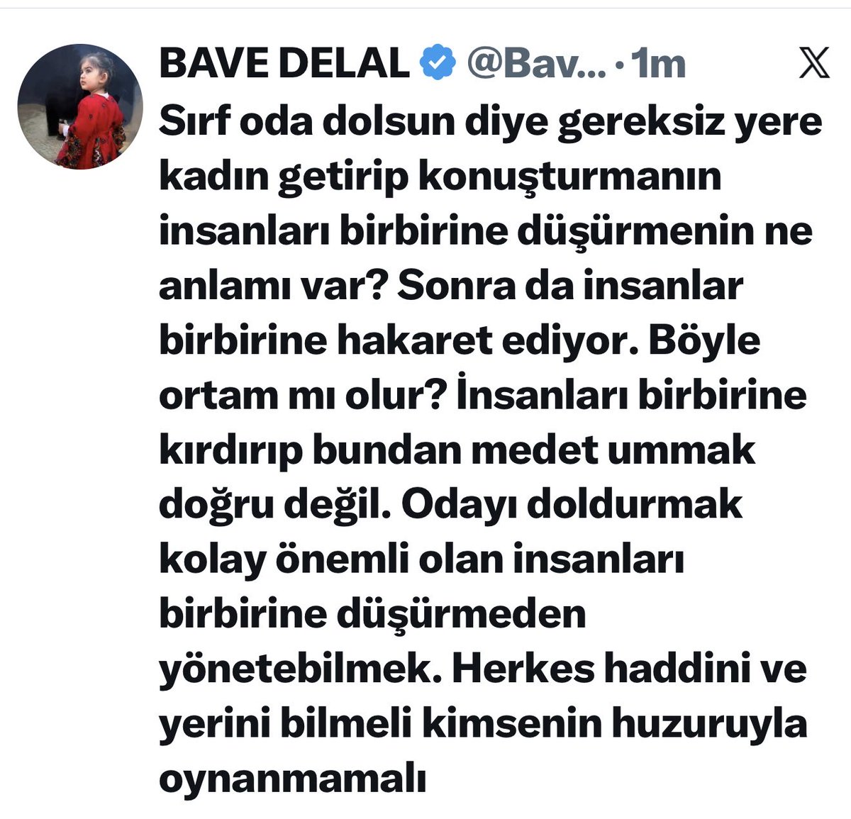 Bavedelalb24's tweet photo. Ortalığı bulandıran soytarı ve onunla aynı ortamı paylaşan gereksizler https://t.co/rNTULStWfc