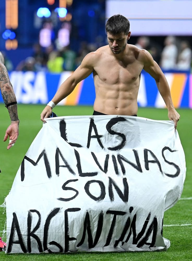 songbyminnie_'s tweet photo. same vibes ❤️🇦🇷 https://t.co/KB46LFbQpY