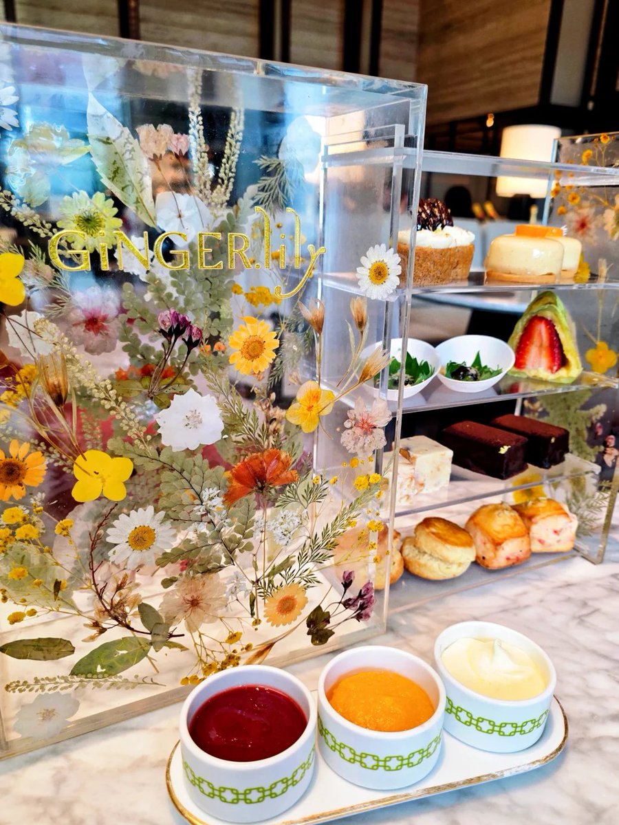 Sarahnialb's tweet photo. I’ve lost count of how many afternoon teas I’ve had here. https://t.co/V7BvUsp6Es