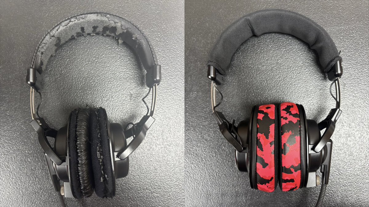 AaronWard__'s tweet photo. Much needed refresh for Audio-Technica BHSP1 headset. @wickedcushions on the ear pads. Fit, style, and velour fabric all up to par with their reviews.

No more flakes on my ears and hair! 😂 https://t.co/D7GxyLQtVi