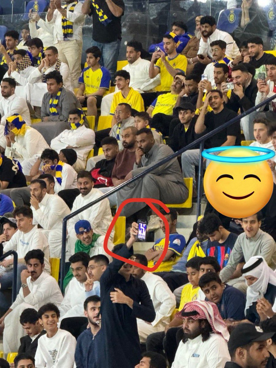 im7v7's tweet photo. العداوة التاريخية بين انديتهم معروفه 
ولكن فريق واحد فالعالم جمعّهم ونساهم العداوات 
واذا اندعسوا يحتزمون فيه 

كبير يا زعيم آسيا 💜 https://t.co/TKaDWeLa40