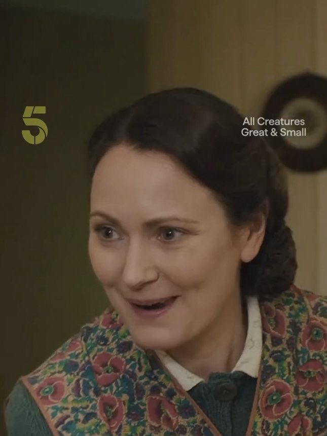 twelvepeas's tweet photo. Not to be one of those annoying sapphics,but in the name of all that is holy, Anna Madeley as Audrey Hall is just breathtaking 😭 #acgas https://t.co/y6zjAVdxKE