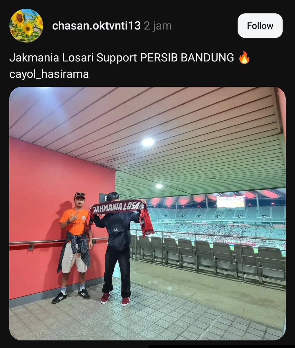 rskuntowiyoga's tweet photo. pendukung Persija dan Arema di Korea bisa dukung Persib pas lagi tandang di Korea. kayanya kalo udh di luar negeri mah jadi guyub karena bisa dukung yg senegeri, ya. 

Super League kalo mau damai mainnya kita di Singapura aja yg masih deket tp bernuansa luar negeri. https://t.co/H5x0IwGT9w