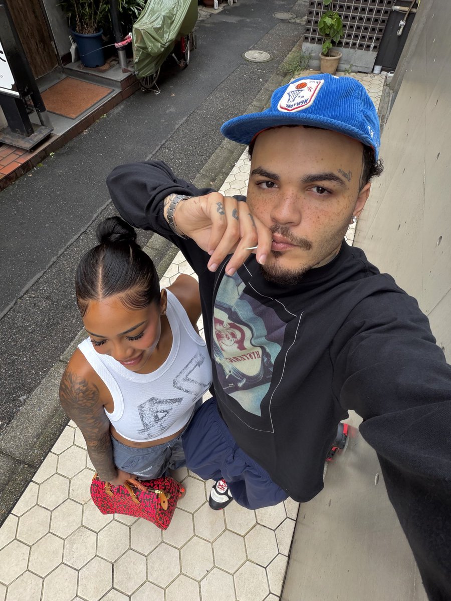 sleazyjpg's tweet photo. + korea + china https://t.co/9tajIizyxU