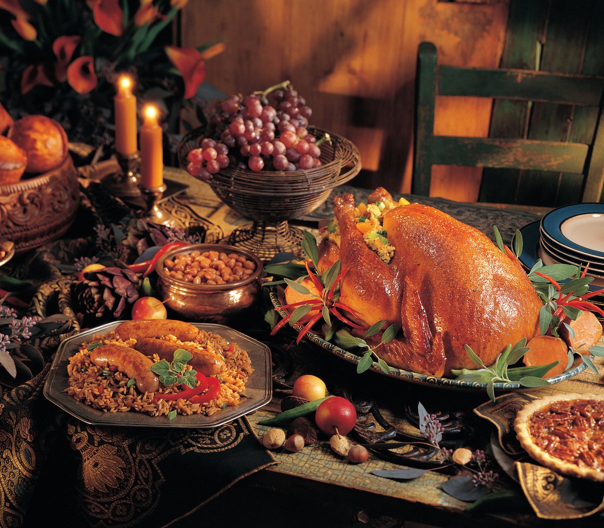 milkt453972's tweet photo. Thanksgiving feast alert! Creamy pumpkin soup, roasted turkey with cranberry glaze, and spiced apple pie ready to warm your table today. #Thanksgiving2024 #HolidayEats， https://t.co/IRIwuiKP9G