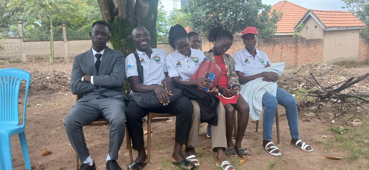 UgandaRiad's tweet photo. Today had been blessed day for our team and the youths we have been empowering for a period of three months in poultry and hairdressing  to be passed out by the city clerk and the lord mayor Arua city and the technical implementing partner ACAV under SUIDAC Project. https://t.co/zTWij7UgpZ