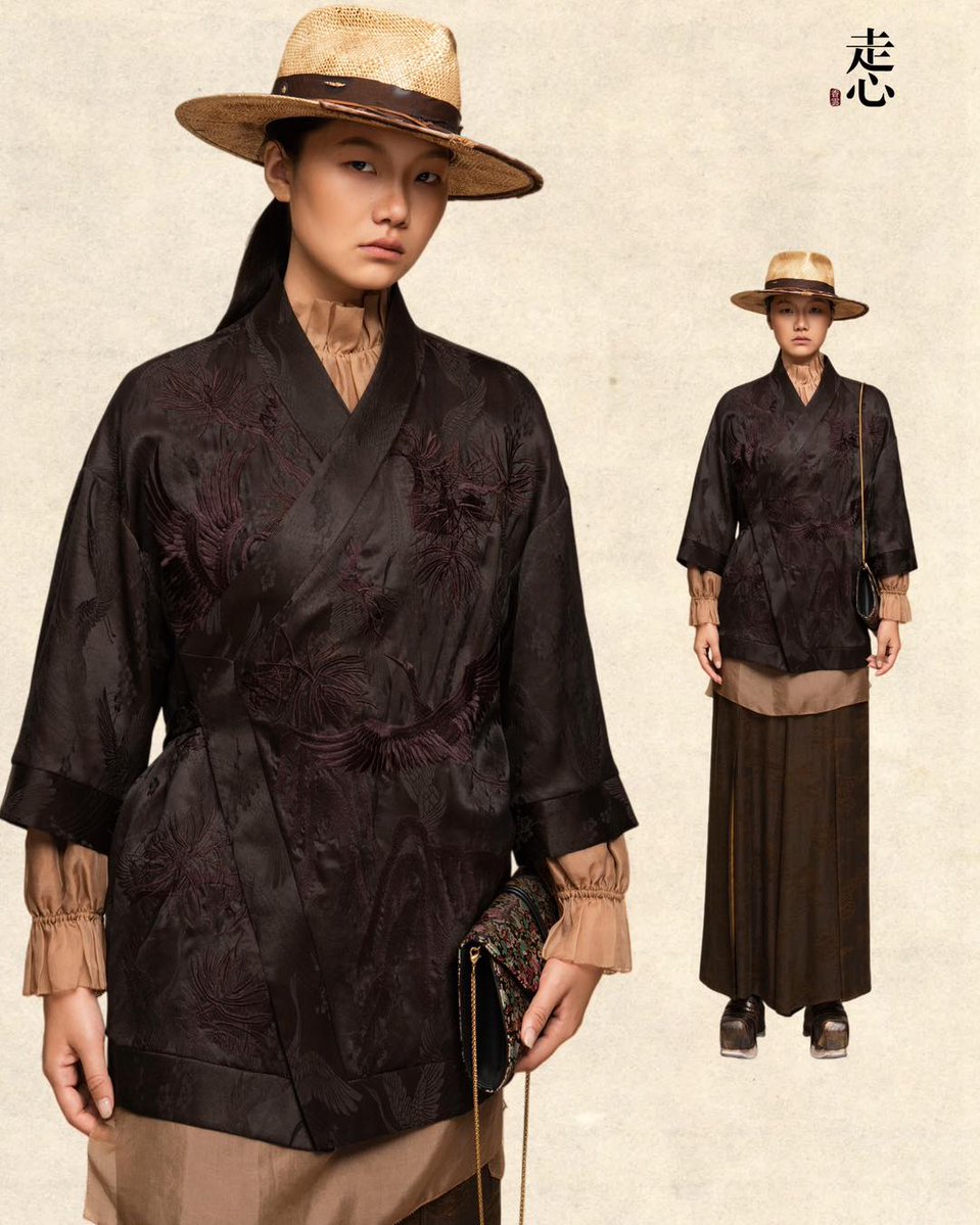MagaliVienneau's tweet photo. Where ancient earth dyes meet contemporary nomadic tailoring. Introducing Zouxin Silk’s Amber &amp; Earth Archive: Xiangyunsha, China’s planet-friendly heritage silk, reimagined as global modern luxury. From caramel blazers to pleated skirt-trousers, https://t.co/UVdbDUsQMv