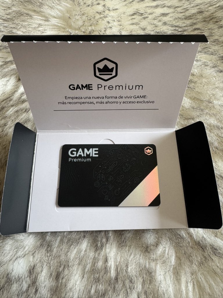 millennialg1992's tweet photo. ¡Recogido por fin el imponente amiibo de Mineru y estrenando la tarjeta GAME Premium 🙌🏻 con @VideojuegosGAME! 👑🤖

La semana que viene post con todo lo de Lobezno a falta de steelbook. ¡Sumando piezones a la colección! 📦

#Zelda #Amiibo #videojuegosgame #Coleccionismo #Gaming https://t.co/D89wjokK4n