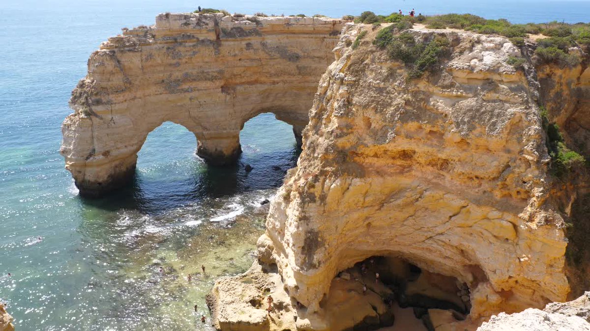 YoulandaBajh7f's tweet photo. Spent the morning chasing waves at a hidden coastal cove in Portugal—sun on my skin, salt in the air, and zero cell service. Pure magic https://t.co/dCGCYJpKV7