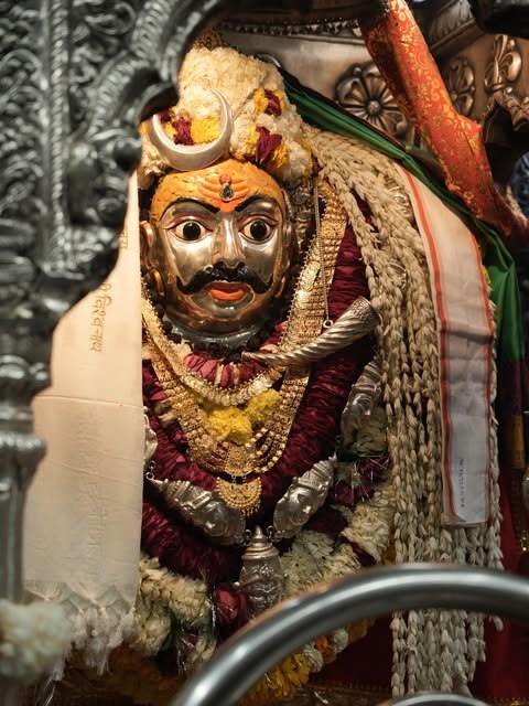 immortaldharma's tweet photo. Kashi ke Kotwal 🙌 https://t.co/p3rp6gBhGV