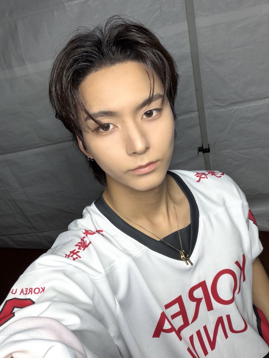odebbl's tweet photo. 💌 260917 9:52 PM

📸×5
🦊 I went to the Korea University Liberal Arts Rock Festival (cutely) https://t.co/Ab4Ug6bmp0