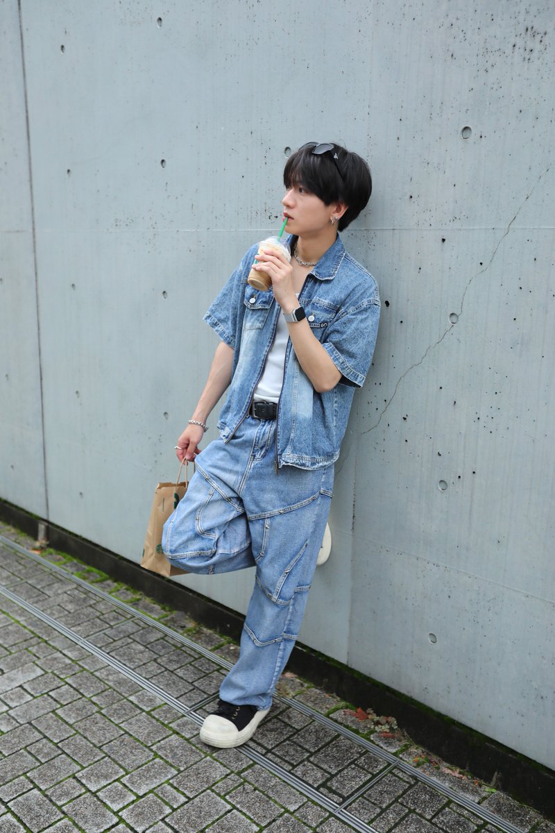 r_i_m95's tweet photo. 📮JJ モデルオーディション2027📮

①にっこり☺︎

②爆笑

③君の分も買って待ってるよ

④ドライブ

何枚目が好き？？

#jboy #jjad2027 #SNS審査 https://t.co/84s0aibT0y