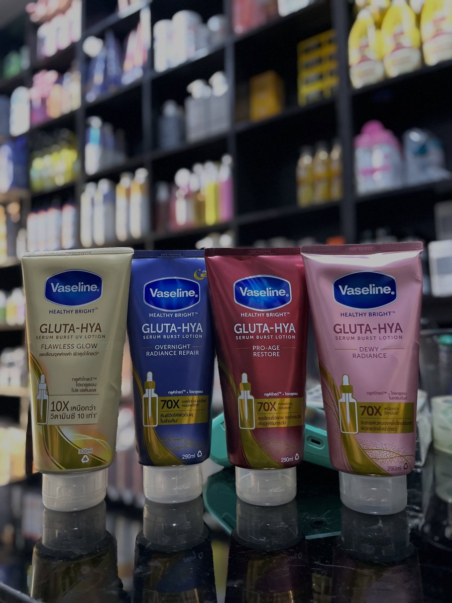 GuyOxendingbck's tweet photo. For a soft, smooth glow, Vaseline Gluta-Hya Flawless Glow Serum Burst Lotion moisturizes skin while leaving it radiant and healthy-looking. Your everyday body glow starts here. In stock for personal use and wholesale. https://t.co/DsapRxUhQe