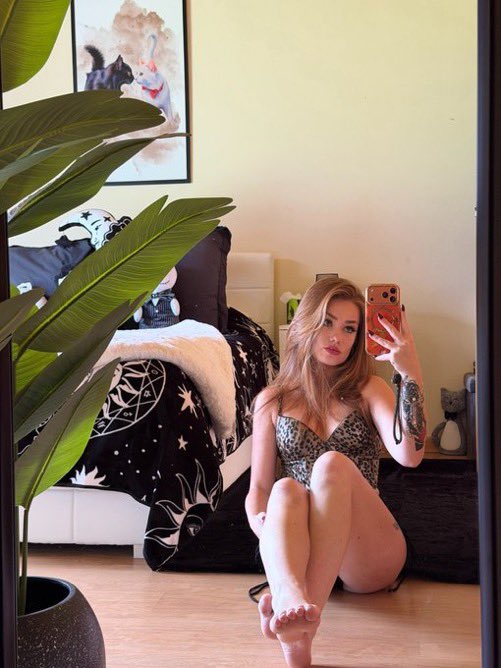 sendforroxy tweet picture