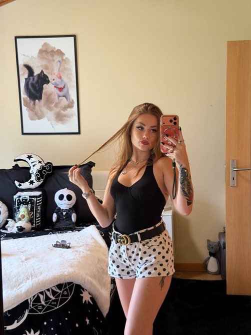 sendforroxy tweet picture