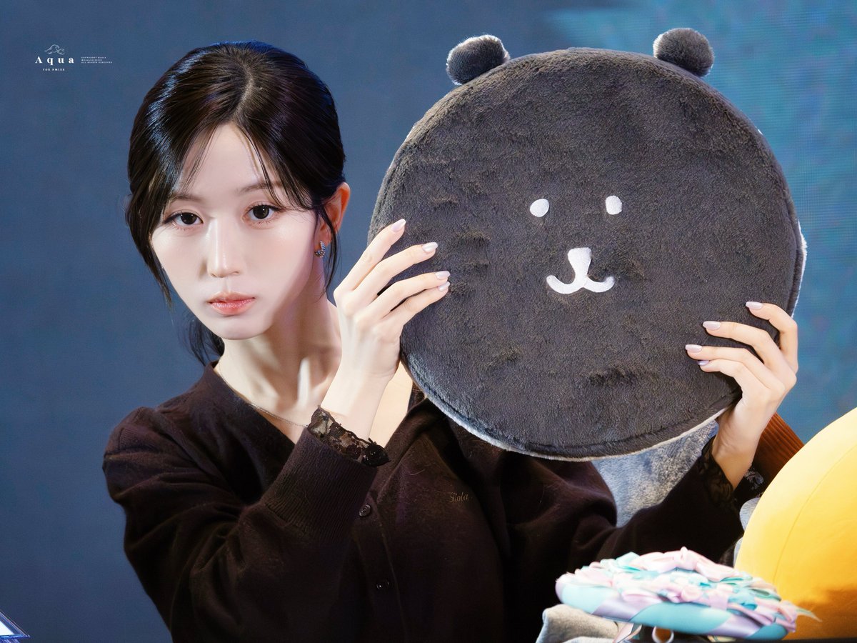 Aqua20220222's tweet photo. 260829

#엔믹스 #해원 
#NMIXX #HAEWON https://t.co/BpkYOL082J
