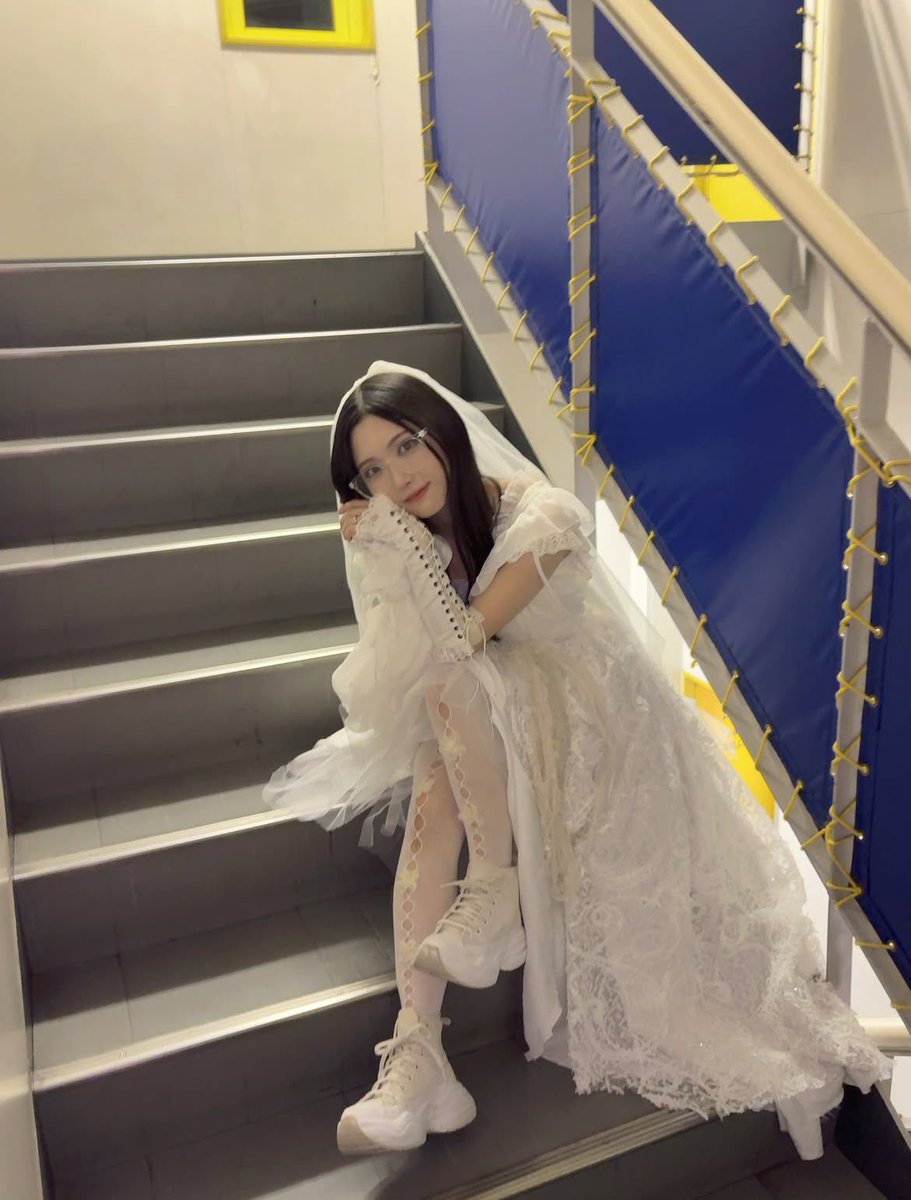 hinatadehammoc0's tweet photo. 櫻坂46の新センター可愛すぎるから全人類見てください。 https://t.co/JRDW46FDE4