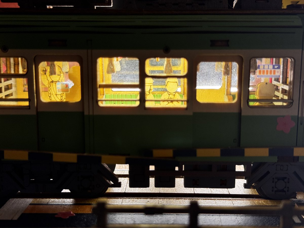 Tachi_two22's tweet photo. 私はどこを目指しているのか、その答えはこの電車だけが知っているのだろう。 https://t.co/BntbbyDODF