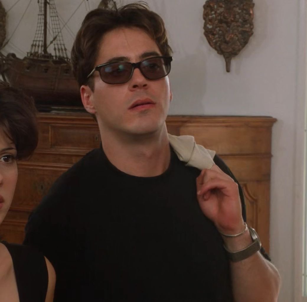 starkslovechild's tweet photo. Robert Downey jr has always been THAT guy🥵 https://t.co/OXTs1ka0it