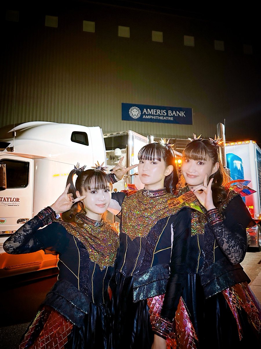 BABYMETAL_JAPAN's tweet photo. Thank you for coming to BABYMETAL WORLD TOUR 2026 in Alpharetta, GA🍑
#BABYMETAL #AmerisBankAmphitheatre https://t.co/74jkmJdYnE