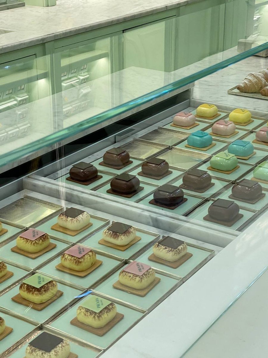 ASSFD14K's tweet photo. Next time I want to try the strawberry and lemon flavors! https://t.co/FEf8mRfklB