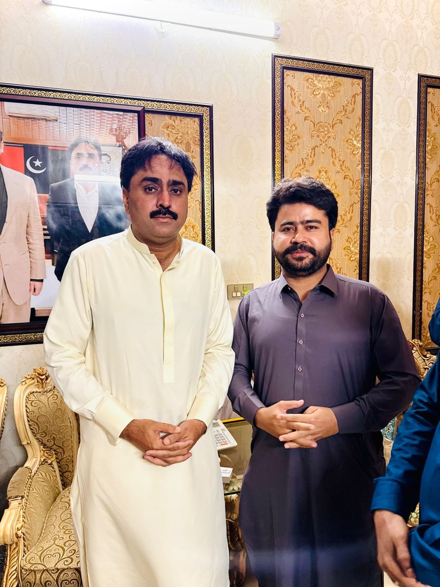 ZAliJanwari's tweet photo. With honorable Minister 
@jamkhanshoro https://t.co/ps8GsKGxR6