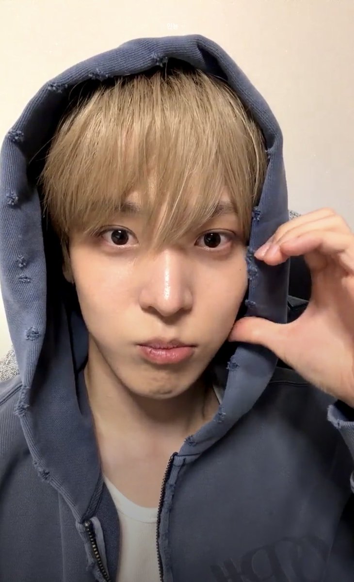 zhah813's tweet photo. 하튜💕 https://t.co/sKW0GvVIV0
